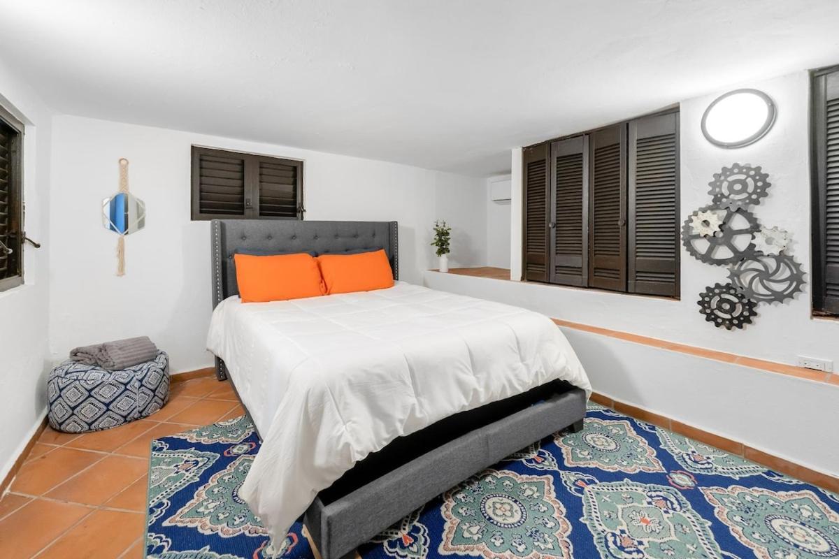4 Bedroom Kikita Beach Villa Oceanfront W Pool Dorado Exteriör bild